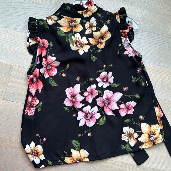 Miss Miss Top - Picture 3 of 4